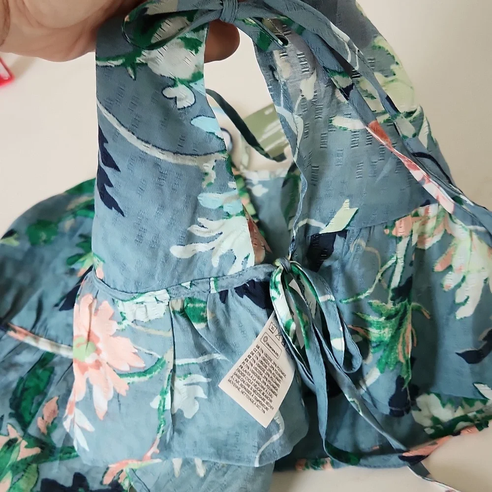 H&M 2/$10 - Picture 3 of 8